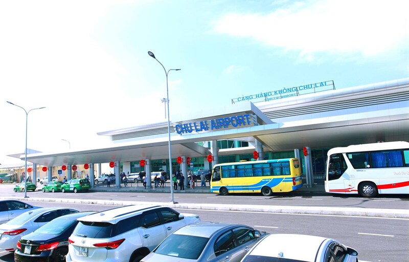 Sân bay Chu Lai tạm dừng khai thác do bão