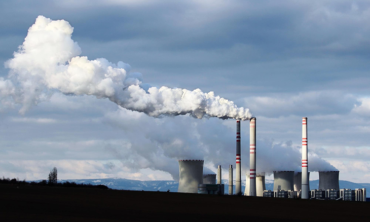 Khí thải từ các nhà máy nhiệt điện than gây ô nhiễm không khí ở Ulaanbaatar, Mông Cổ. (Ảnh: ADB/ Ariel Javellana)