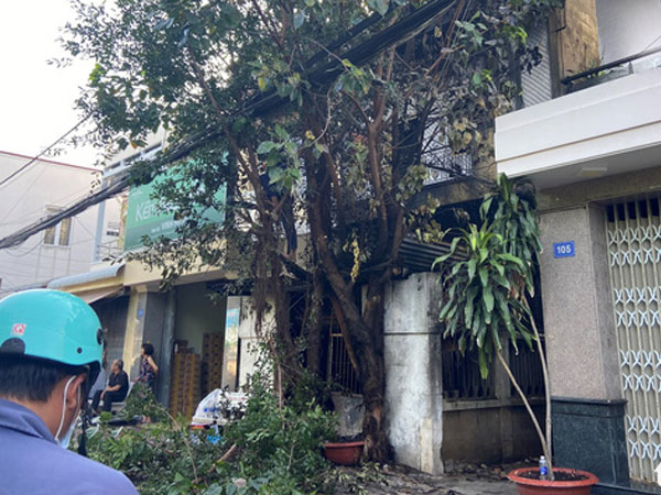 Cận cảnh ngôi nhà bị cháy làm hai mẹ con chết thảm tại TP Châu Đốc