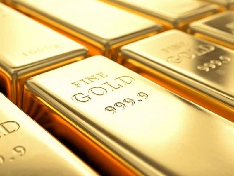Bảng giá vàng hôm nay 5/11, cuối tuần giá vàng thế giới bứt phát mạnh mẽ do lo ngại suy thoái kinh tế gia tăng, trong khi giá vàng trong nước đi ngang.