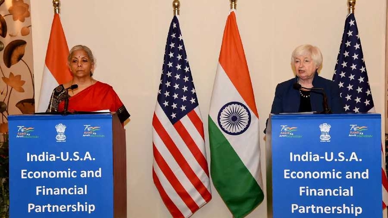 Bộ trưởng Liên minh Tài chính và Các vấn đề Doanh nghiệp của Ấn Độ Nirmala Sitharaman và Bộ trưởng Tài chính Hoa Kỳ Janet Yellen trong cuộc họp lần thứ 9 về Quan hệ Đối tác Tài chính Kinh tế Ấn Độ-Hoa Kỳ, tại New Delhi