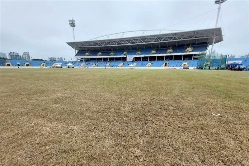 Mặt cỏ sân Mỹ Đình xuống cấp nghiêm trọng tại giải đấu ở AFF Cup 2022