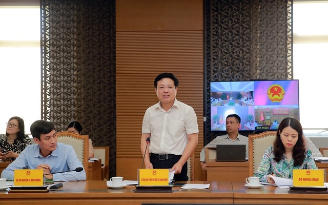 Phó Chủ tịch Uỷ ban Quản lý vốn Nhà nước tại doanh nghiệp Hồ Sỹ Hùng phát biểu tại cuộc làm việc