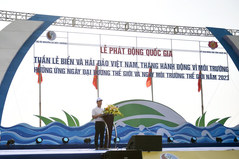 Bộ trưởng Đặng Quốc Khánh phát biểu tại Lễ phát động quốc gia Tuần lễ Biển và hải đảo Việt Nam, Tháng hành động vì môi trường hưởng ứng Ngày Môi trường thế giới (5/6), Ngày Đại dương thế giới (8/6). (Ảnh: Bộ TN&MT)