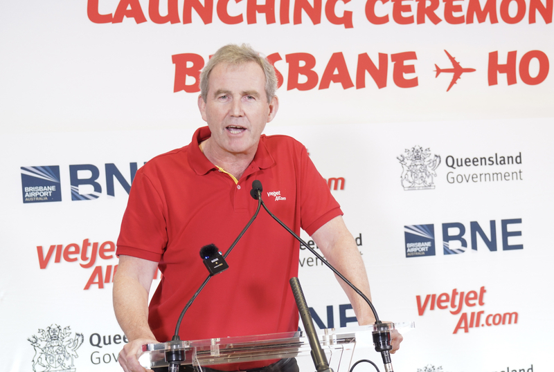 Phó Tổng giám đốc Vietjet Michael Hickey phát biểu tại lễ khai trương đường bay tại Brisbane