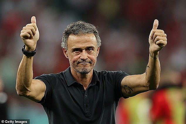 Với thành tích xuất sắc dẫn dắt Barcelona đoạt cú ăn ba năm 2015 sẽ là tiền đề để PSG đặt canh bạc vào Luis Enrique.