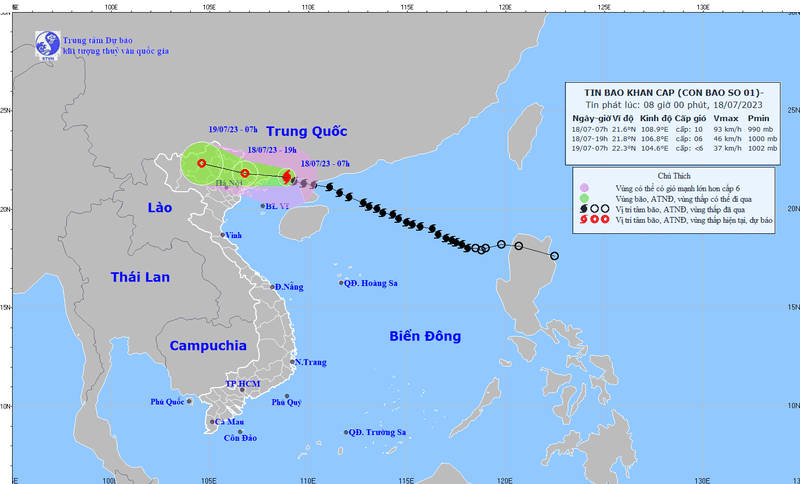 Hồi 7h00 ngày 18/7, vị trí tâm bão cách Móng Cái (Quảng Ninh) khoảng 100km về phía đông