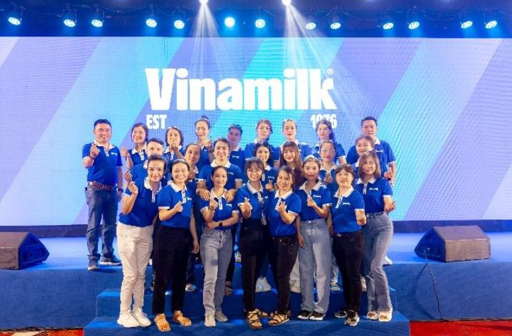 Tinh thần “quyết tâm, táo bạo, luôn là chính mình” trong văn hóa doanh nghiệp là chất xúc tác giúp kết nối nhiều thế hệ người lao động tại Vinamilk.