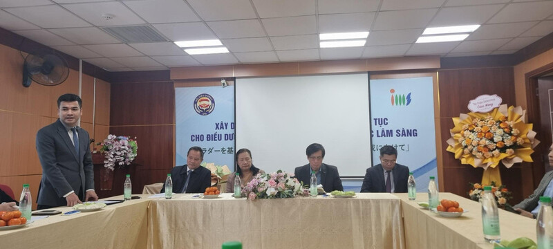 Tân Tổng Biên tập Tạp chí Hà Văn Anh phát biểu nhận nhiệm vụ.