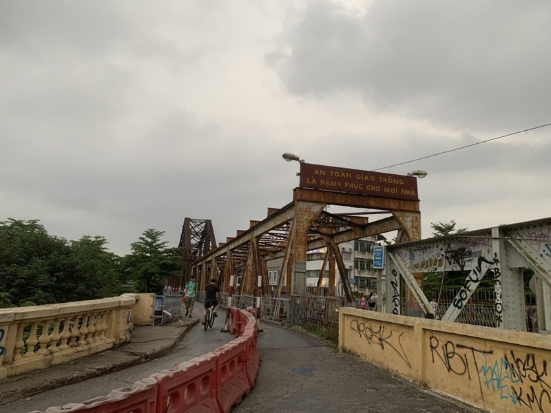 Bảo tồn, tôn tạo cầu Long Biên cần gắn kết với quy hoạch đô thị sông Hồng. (Ảnh: Triệu Tâm)