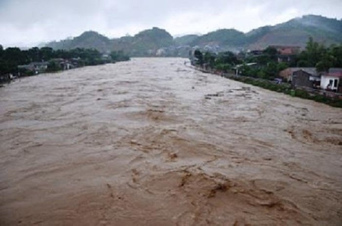 Thủ tướng Chính phủ yêu cầu các bộ ngành, địa phương chủ động ứng phó với đợt mưa lớn tại khu vực Bắc Bộ.