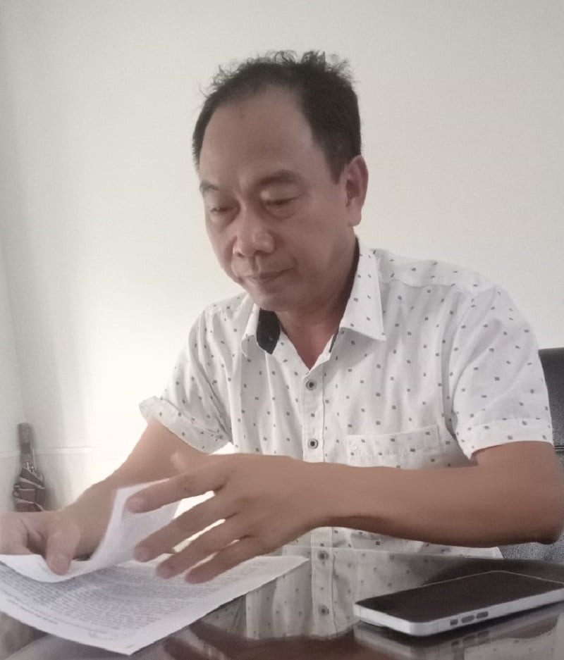 Ông Tiến – người quản lý nhà máy gạch Thạch Bàn - Đan Phượng.