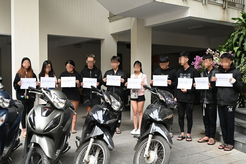 Một phần của nhóm quái xế gây tai nạn khiến nạn nhân tử vong rạng sáng ngày 3/11/2024.