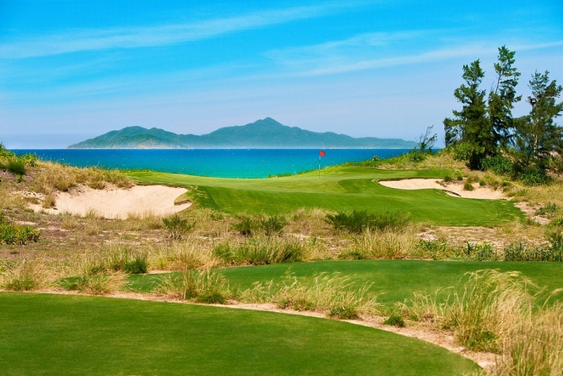 Hố 16, Norman Course tại Legend Danang Golf Resort