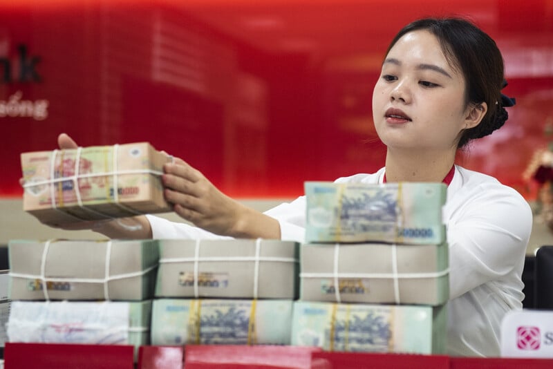 Ngân hàng điều chỉnh lãi suất, thị trường phân hóa rõ rệt