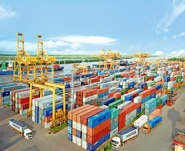 Thu ngân sách từ xuất nhập khẩu vượt 182.000 tỷ đồng, ảnh minh họa.