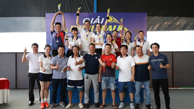BCT chup với cặp nữ 1;2;3