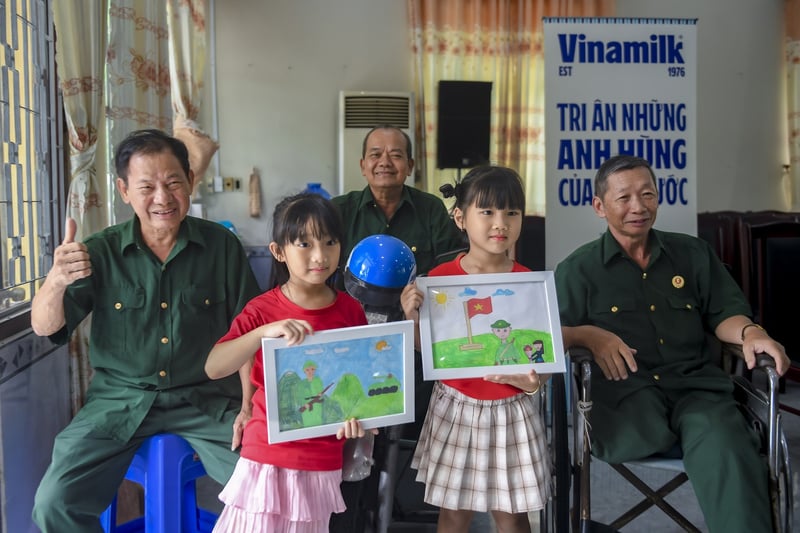 Trở về từ chiến trường, những người lính năm xưa mang trong mình những di chứng nghiệt ngã của chiến tranh (Ảnh: Thanh Bình). 