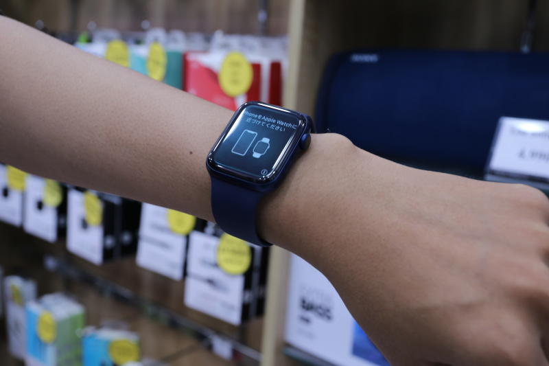 Apple Watch Series 6 cho cảm giác thoải mái khi đeo và tập luyện thể thao. Ảnh: Kim Vân.