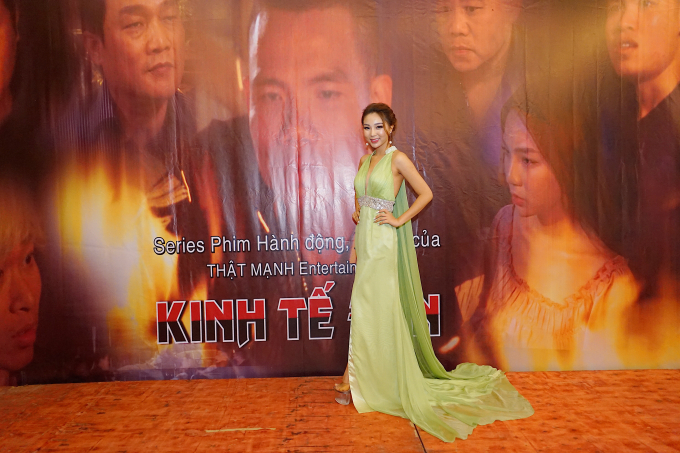 Nguyễn Như Ngọc được công chúng biết đến khi tham gia các dự án quảng cáo,TVC, sitcom,…Dù là một gương mặt diễn viên mới của làng điện ảnh Việt nhưng cô nàng rất được chú ý.