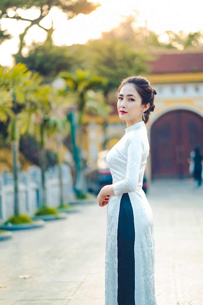 Vóc dáng gợi cảm không thua kém hoa hậu, người mẫu nào của Khánh Ly