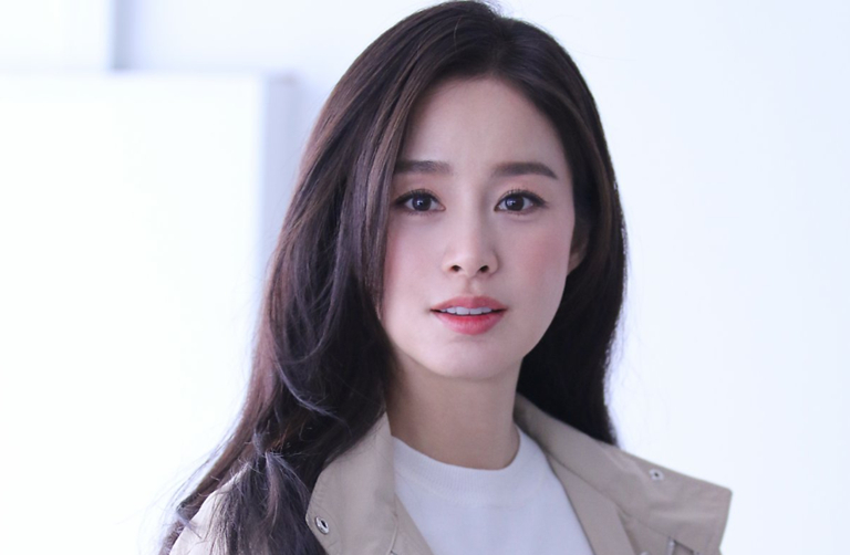 Kim Tae Hee có tên trong vụ trốn thuế bất động sản cùng với loạt sao Hàn khác đã khiến nhiều người tỏ ra thất vọng.