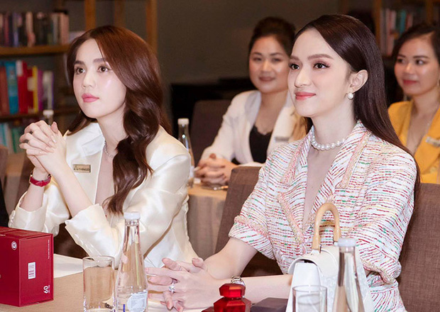 Nữ tổng tài Ngọc Trinh và CEO Hương Giang xuất hiện tại sự kiện.