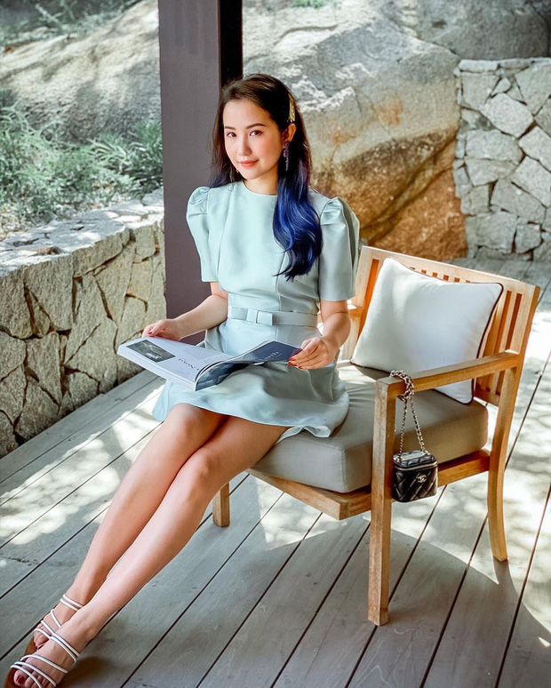 Primmy Trương tốt nghiệp ngành Thương Mại tại trường ĐH Quốc tế RMIT Việt Nam. Hiện tại, cô nàng đang làm việc tại công ty của gia đình. Bên cạnh đó, Primmy Trương còn là người mẫu ảnh và beauty blogger. Cô nàng sở hữu kênh Youtube riêng có 34,2k người đăng kí theo dõi.