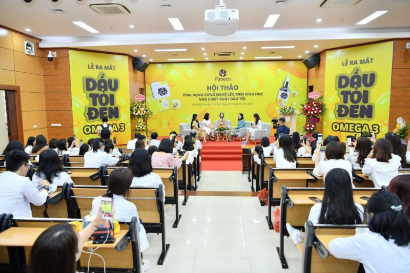 Hội thảo Ứng dụng công nghệ lên men sinh học vào chiết xuất dầu tỏi được tổ chức tại hội trường Đại học Y Hà Nội