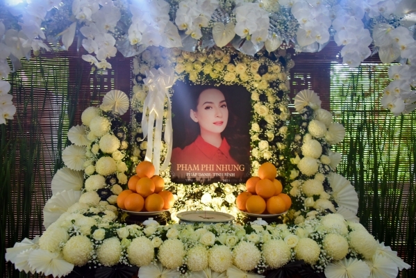 Lễ tưởng niệm cố ca sĩ Phi Nhung