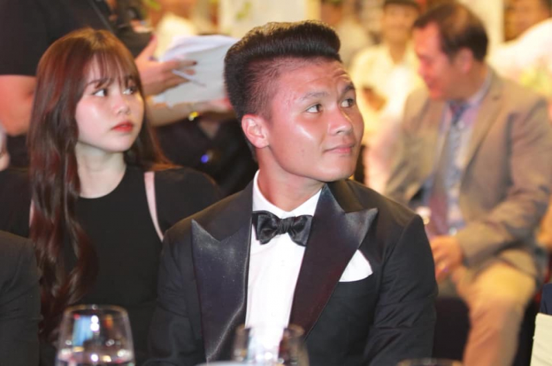 Quang Hải tại gala trao giải Quả bóng vàng Việt Nam 2019.