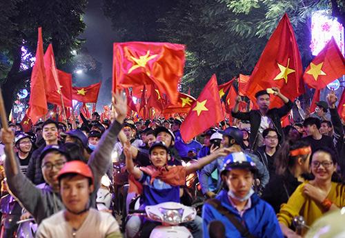 Đại sứ quán Trung Quốc mở cửa cấp visa riêng cho fan Việt cổ vũ đội U23