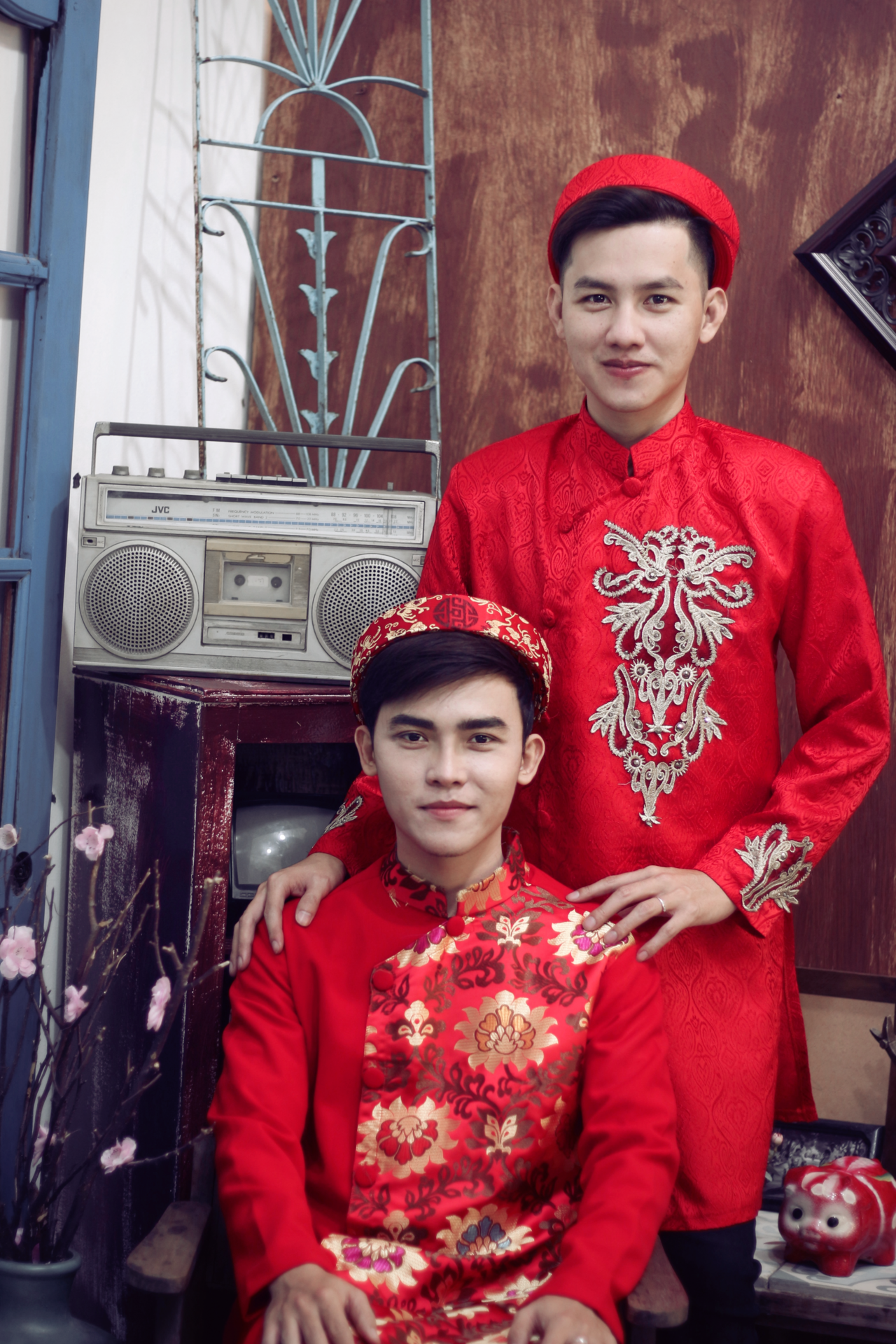 bai-nam-tet-xuat-ban-172-cap-doi-dien-trai-trong-huu-van-hiep-he-lo-nhung-cai-tet-khong-the-nao-quen
