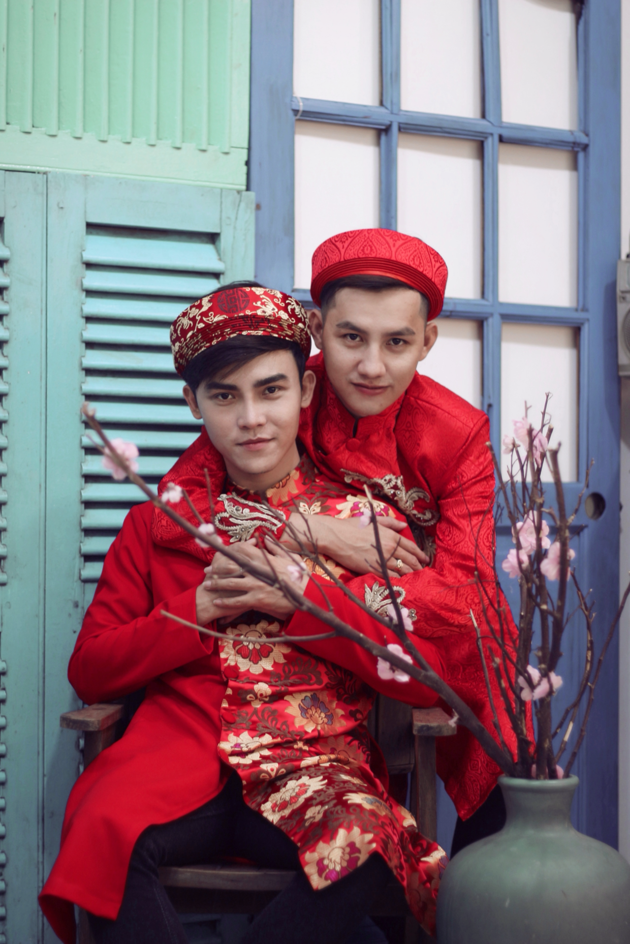 bai-nam-tet-xuat-ban-172-cap-doi-dien-trai-trong-huu-van-hiep-he-lo-nhung-cai-tet-khong-the-nao-quen