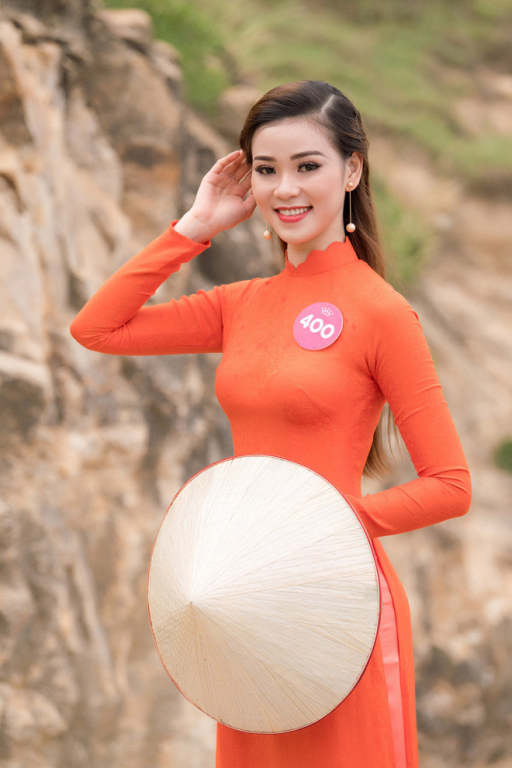 vu---hoa--ng-tha--o-quye--n-1529116813-width660height990