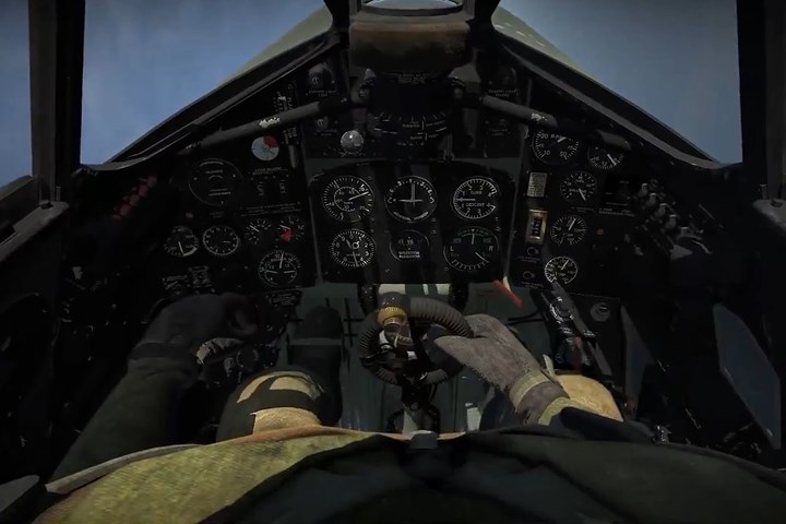 Ảnh: Máy bay Hawker Typhoon nhả đạn bắn cháy 3 phi cơ đối phương