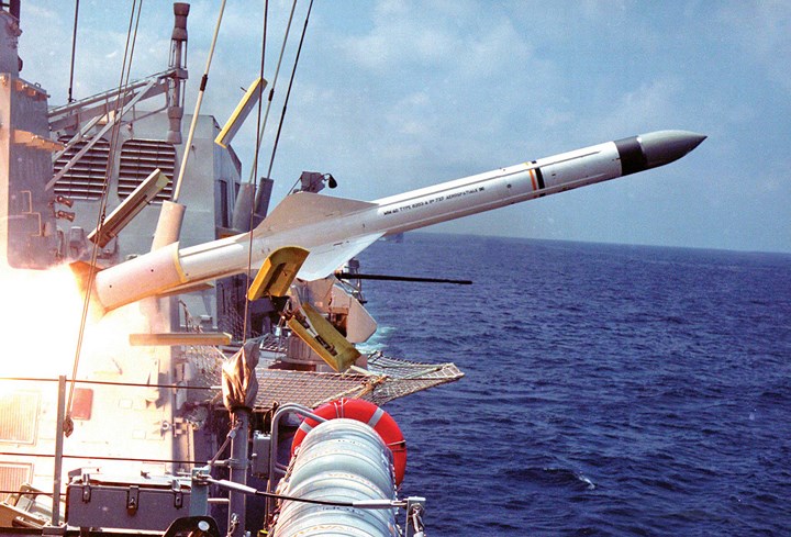 Ảnh: Sức mạnh khủng khiếp tên lửa diệt hạm Exocet của Pháp