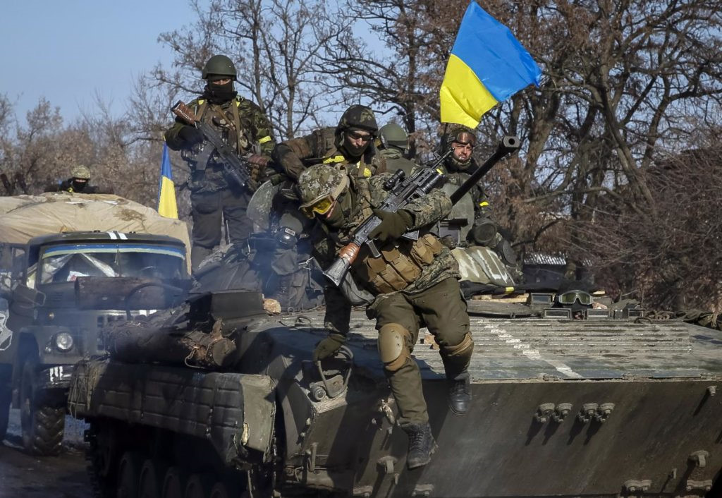 Si quan Ukraine xu ban “thuoc ha” vi khong chiu tham chien tai Donbass?