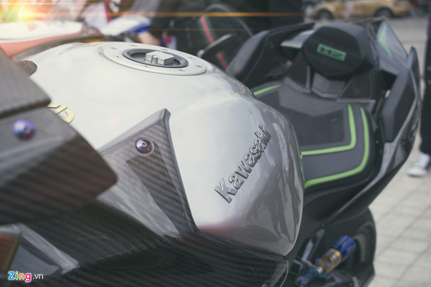 kawasaki-ninja-h2r-gia-hon-3-ty-dong-cua-biker-an-giang