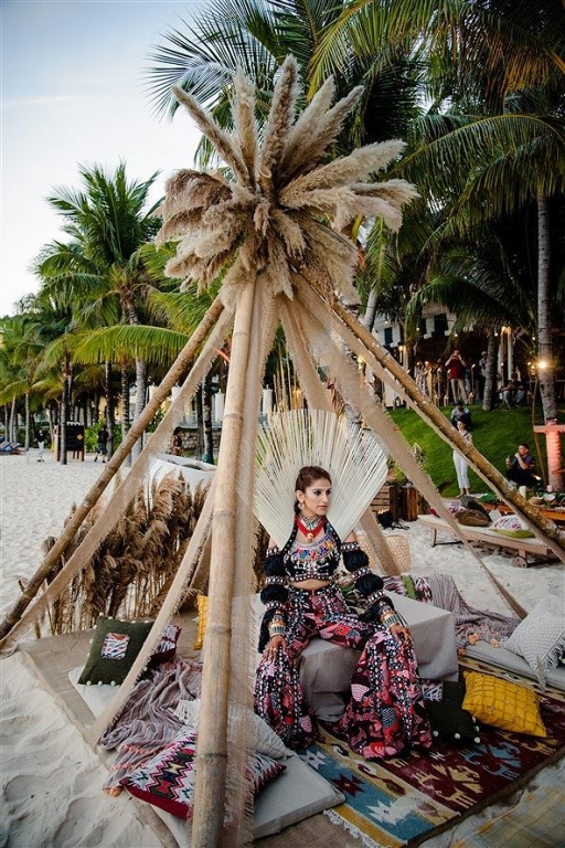 Nữ tỷ phú thời trang quyền lực Bollywood tổ chức đám cưới xa hoa ở Phú Quốc là ai?