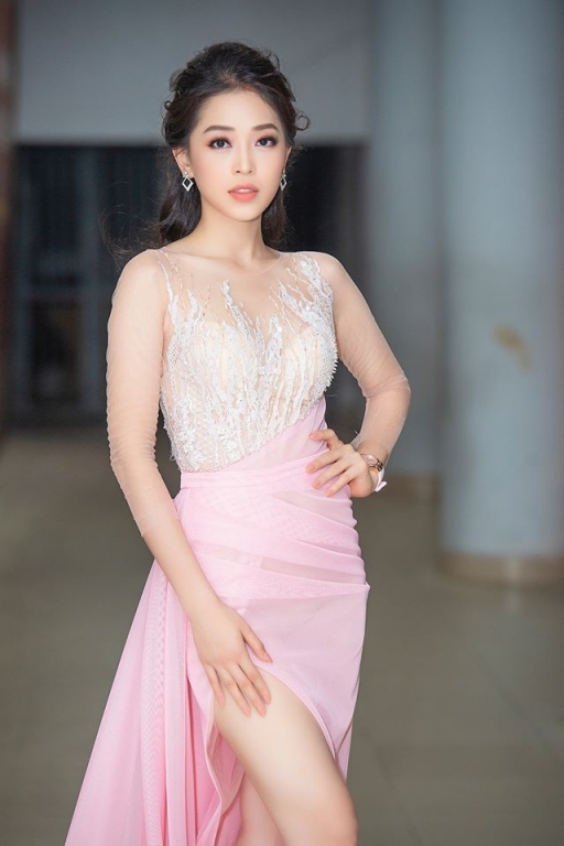 Á hậu Phương Nga chia sẻ thông tin khởi động mùa nhan sắc Miss World Vietnam 2019. 