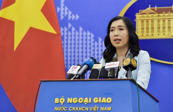 Người Phát ngôn Bộ Ngoại giao Việt Nam Lê Thị Thu Hằng nói Việt Nam yêu cầu Trung Quốc rút ngay nhóm tàu Địa chất Hải dương 8.