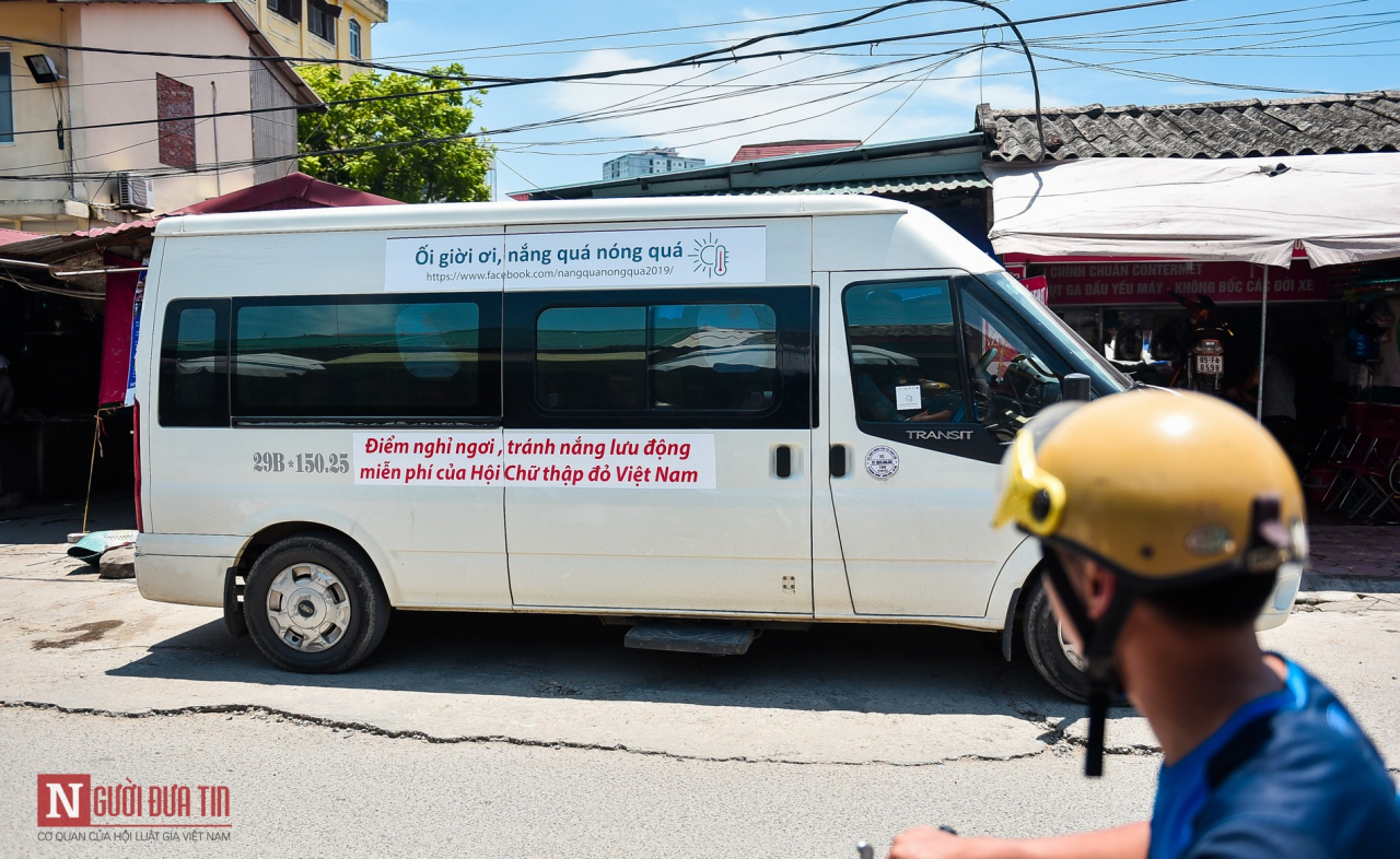 Tin nhanh - Hà Nội: Thành lập hàng loạt điểm cố định, xe buýt tránh nóng miễn phí cho người lao động (Hình 4).