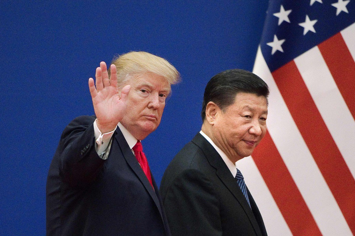 Tổng thống Trump có rất nhiều công cụ để khiến các công ty Mỹ rời Trung Quốc.