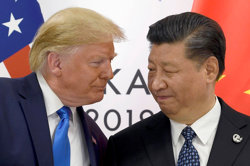 Ông Trump cho biết sẽ không bỏ cuộc trong việc gây áp lực, buộc Trung Quốc phải đồng ý một thỏa thuận thương mại theo ý mình. (Ảnh: AP).