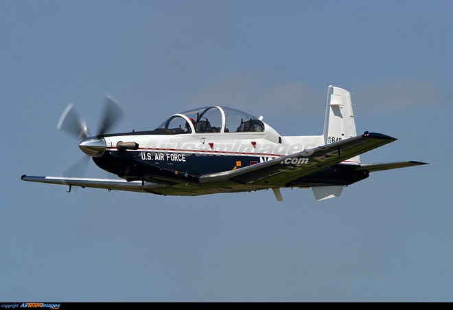 Việt Nam có thể sớm đặt mua máy bay huấn luyện T-6 Texan II