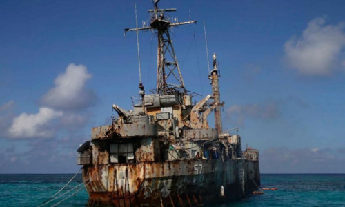 Trung Quốc cản trở tàu tiếp tế Philippines ở Biển Đông
