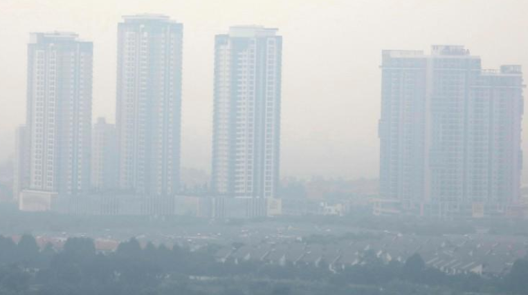 Một cảnh ở Hà Nội hôm 2/10/2019. Theo dữ liệu gần đây của AirVisual, Hà Nội đang bị ô nhiễm không khí nặng nề.