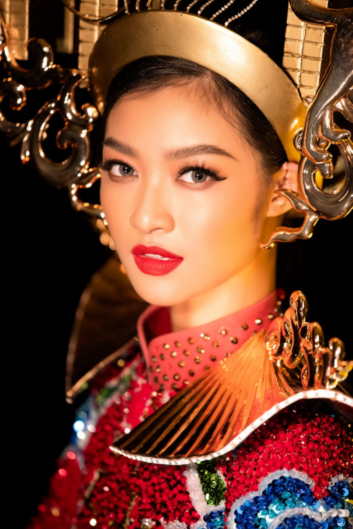 Lộ diện trang phục dân tộc của Kiều Loan tại Miss Grand International