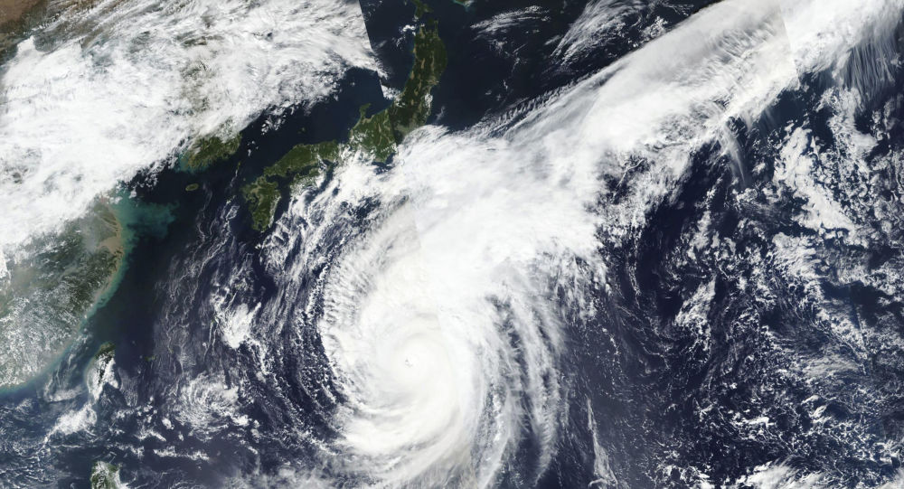 Hình ảnh bão Hagibis tấn công Nhật Bản vài ngày trước.